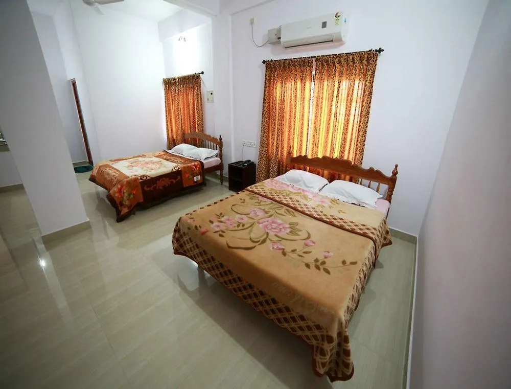 **  Dubai Hotel Kumarakom India
